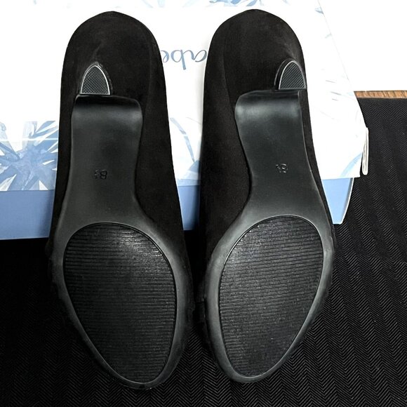 Abella Black Suede Pumps (New with Box) – Size 8.5 - Picture 4 of 7